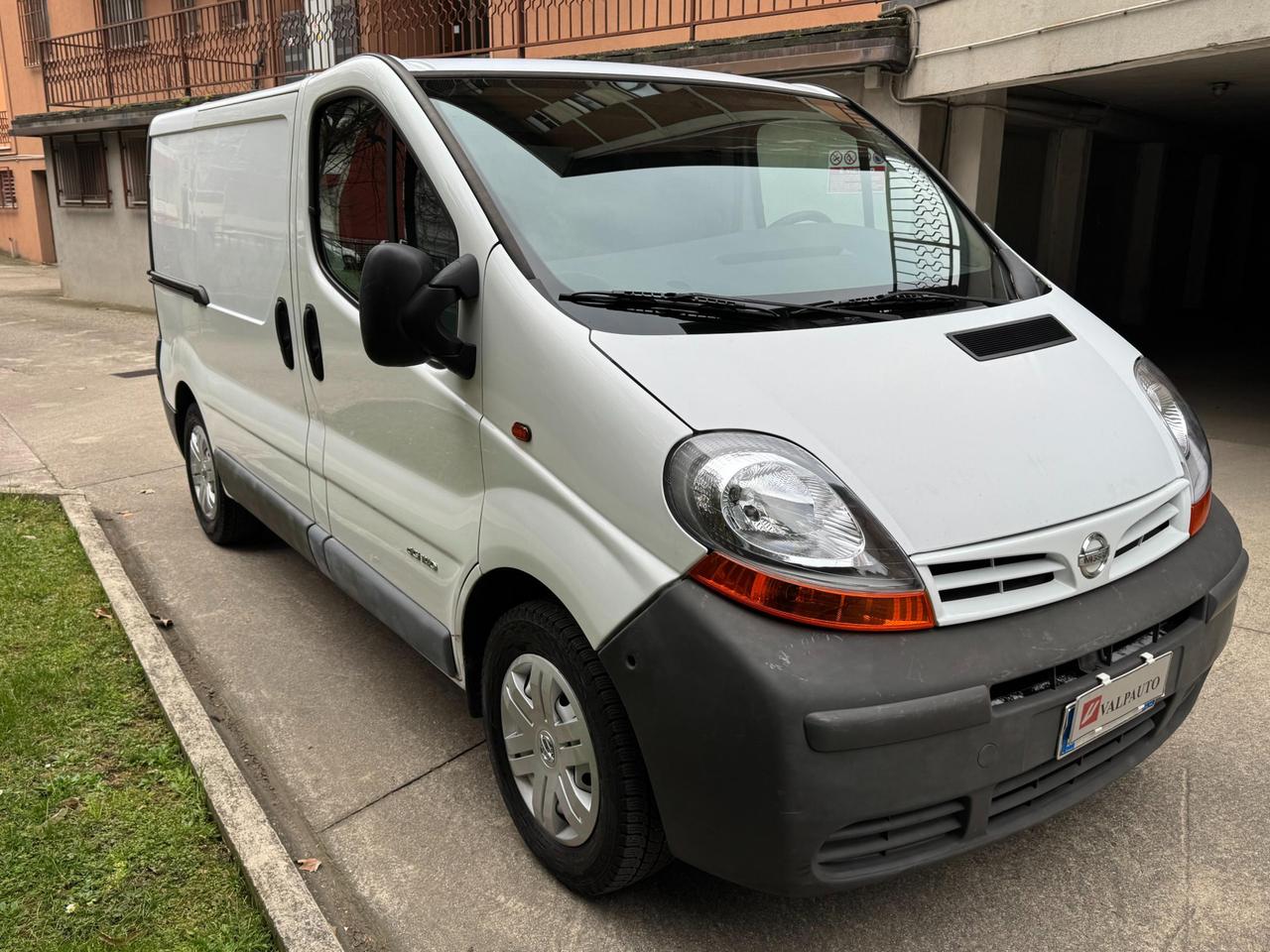 NISSAN Primastar V29 2.5 dci 140 L1H1 IVA COMPRESA