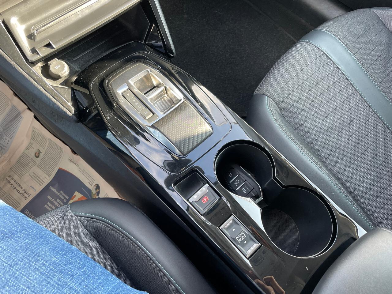 Peugeot 208 1.2 PureTech 100cv EAT8 5 porte Allure Pack