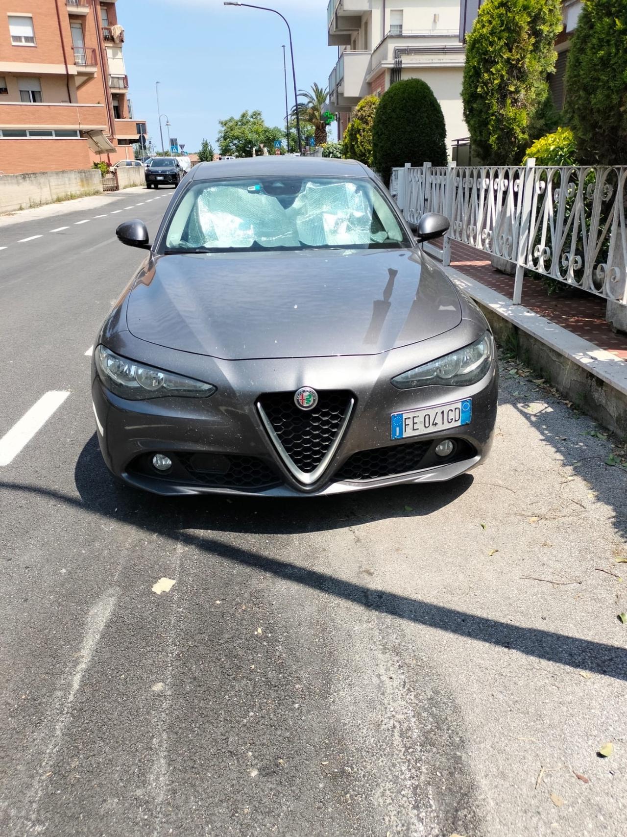 Alfa Romeo Giulia 2.2 Turbodiesel 150 CV Super