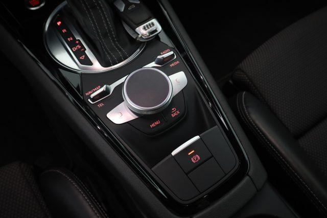 AUDI TT TT Coupé 40 TFSI S tronic