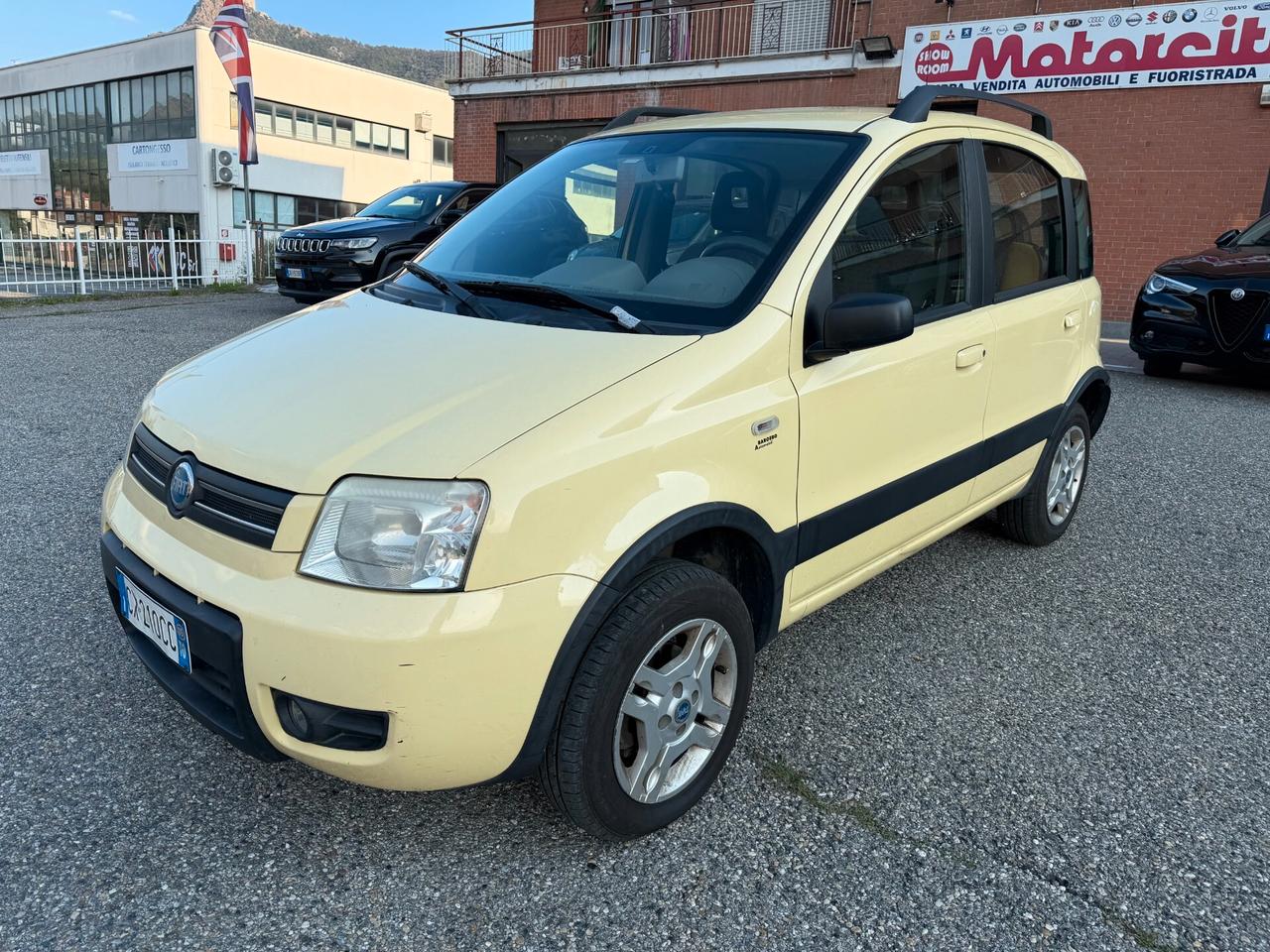 Fiat Panda 1.2 4x4 Climbing