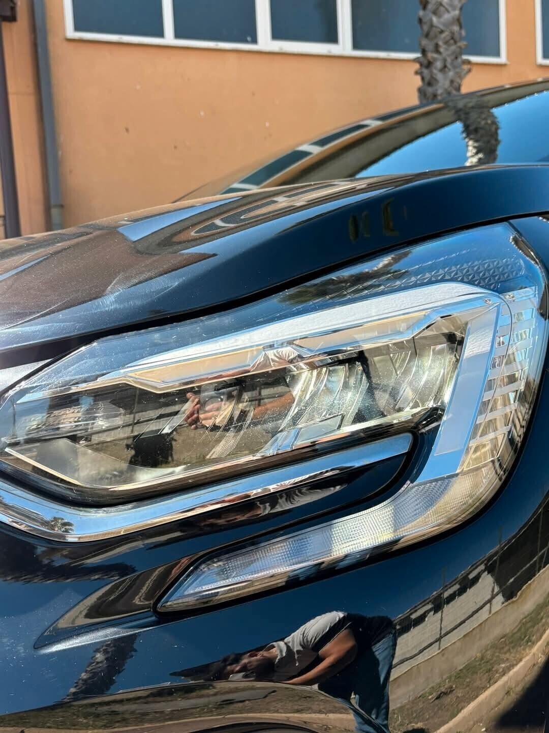 Renault Captur Blue dCi 115 CV EDC Intens**