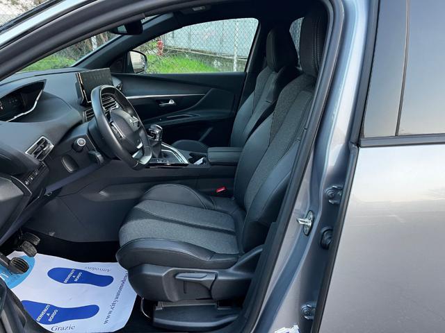 PEUGEOT 3008 PureTech Turbo 130 S&S Allure Pack