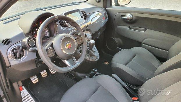 Abarth 595 70° Anniversario 278cv