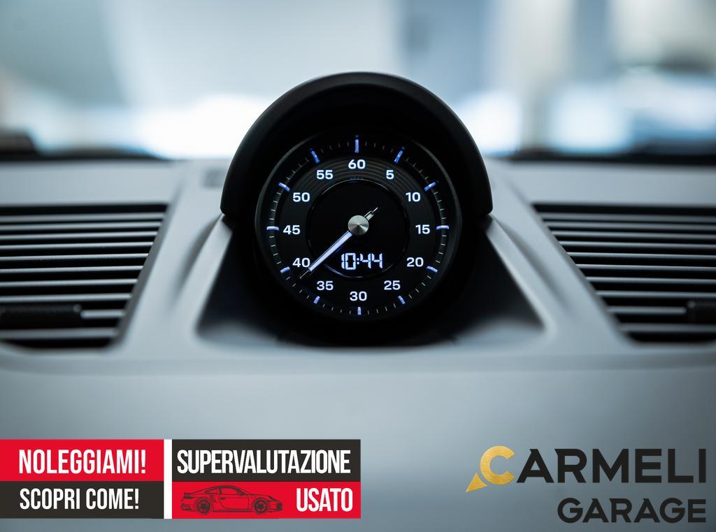 Porsche 911 VIII 992 Targa 911 TARGA 4 GTS