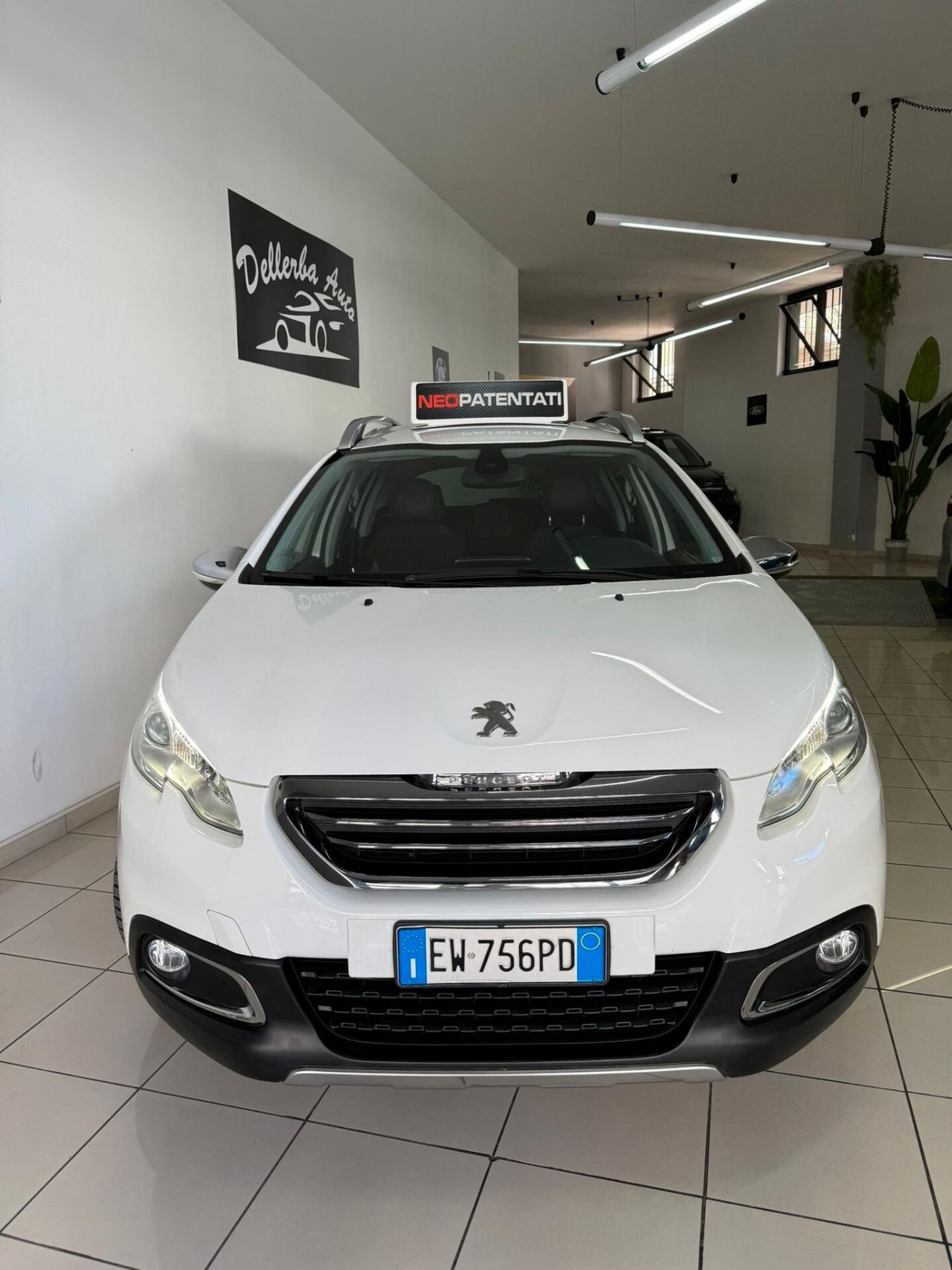 Peugeot 2008 1.6 e-HDi 115 CV Stop&Start Allure