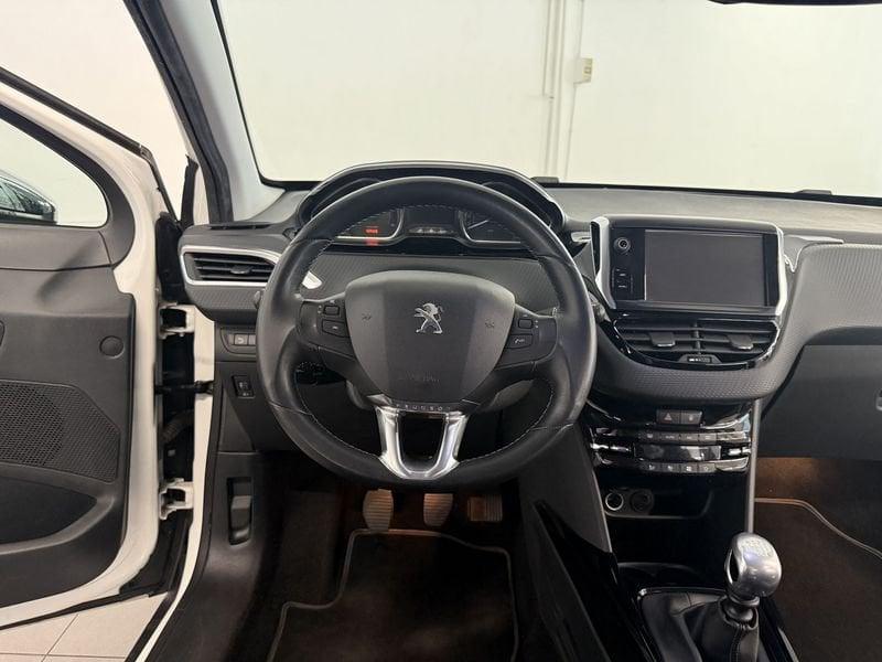 Peugeot 2008 1.6 e-HDi 115 CV Stop&Start Féline