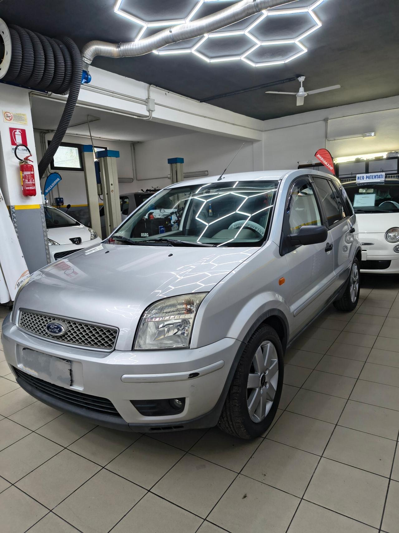Ford Fusion 1.4 TDCi 5p. Collection