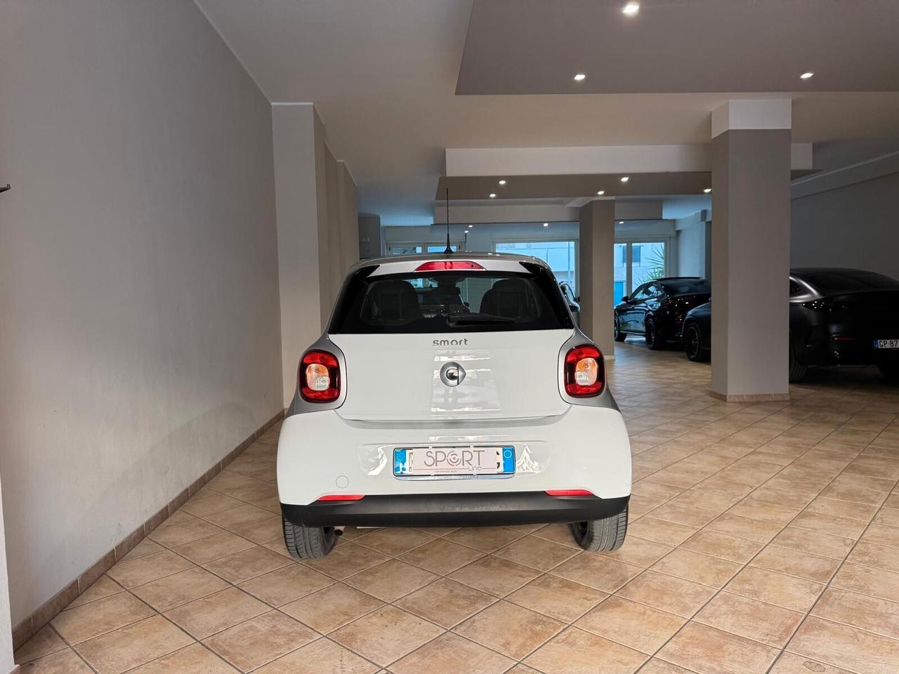 Smart ForFour 1.0 twinamic Prime AUTO