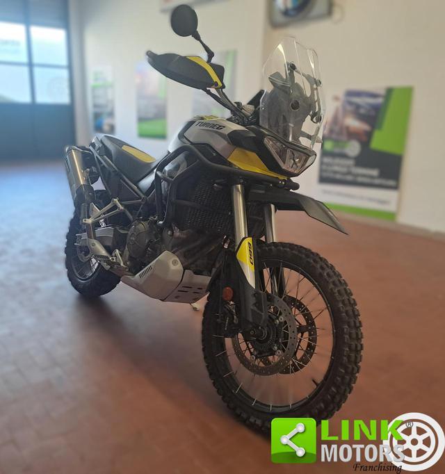 APRILIA Tuareg 660 .