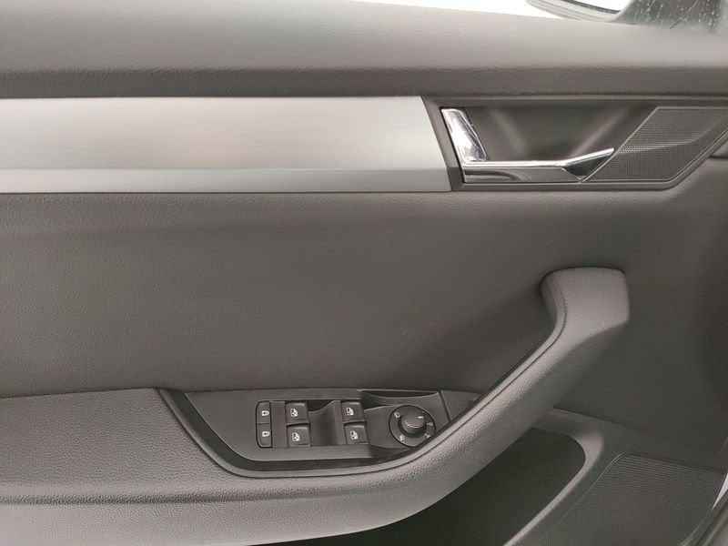 Skoda Superb 2.0 TDI DSG Wagon Executive