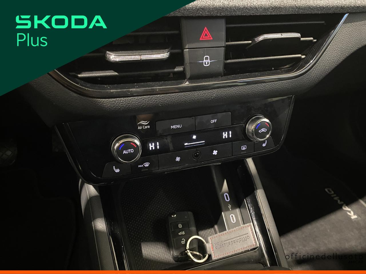 Skoda Kamiq 1.0 tsi 95cv black dots