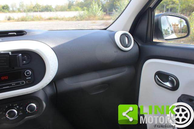 RENAULT Twingo 1.0 SCE 65 CV INTENS