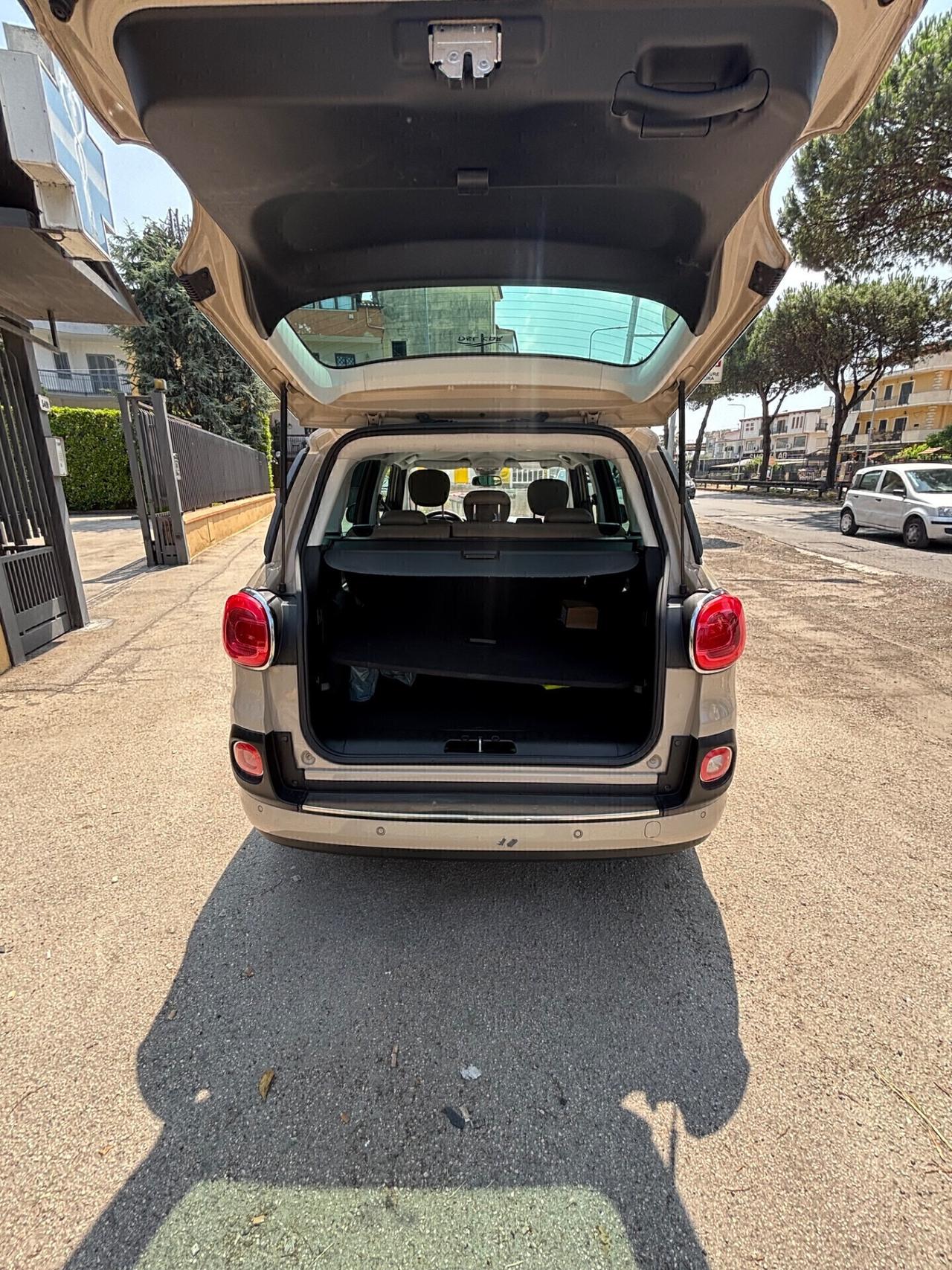 Fiat 500L Living 0.9 TwinAir Turbo Natural Power Lounge