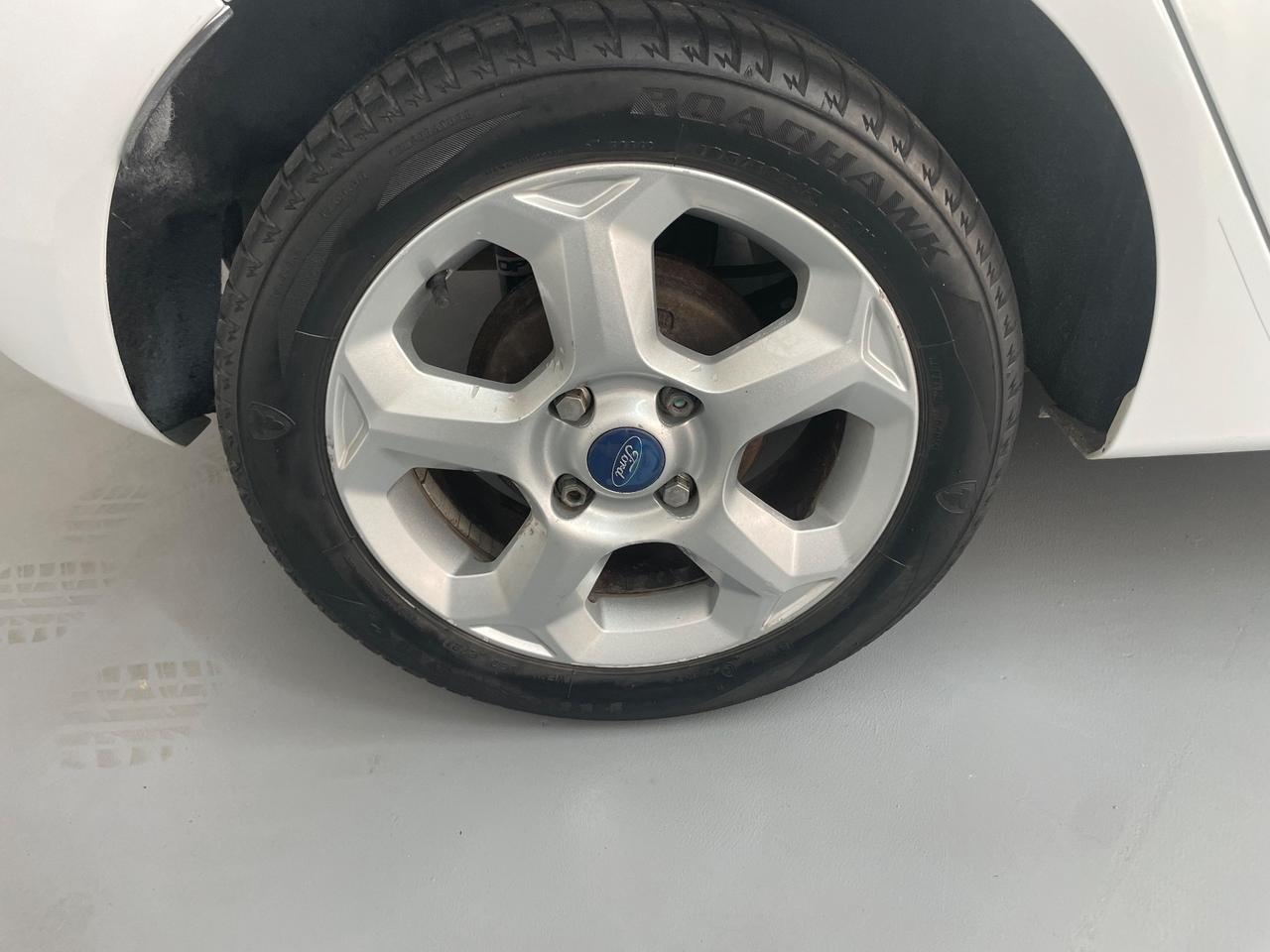 Ford Fiesta 1.4 5 porte Bz.- GPL Titanium