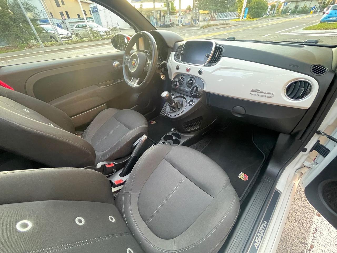 Abarth 500 Cabrio 1.4 T-Jet #7125