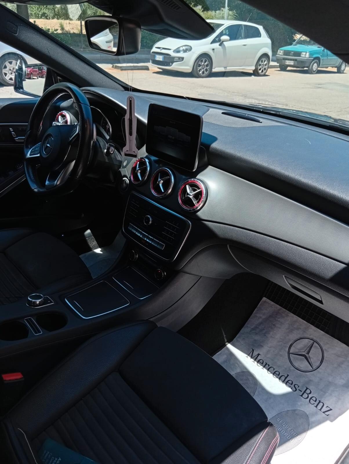 Mercedes-benz CLA 220 d 4Matic Automatic Premium