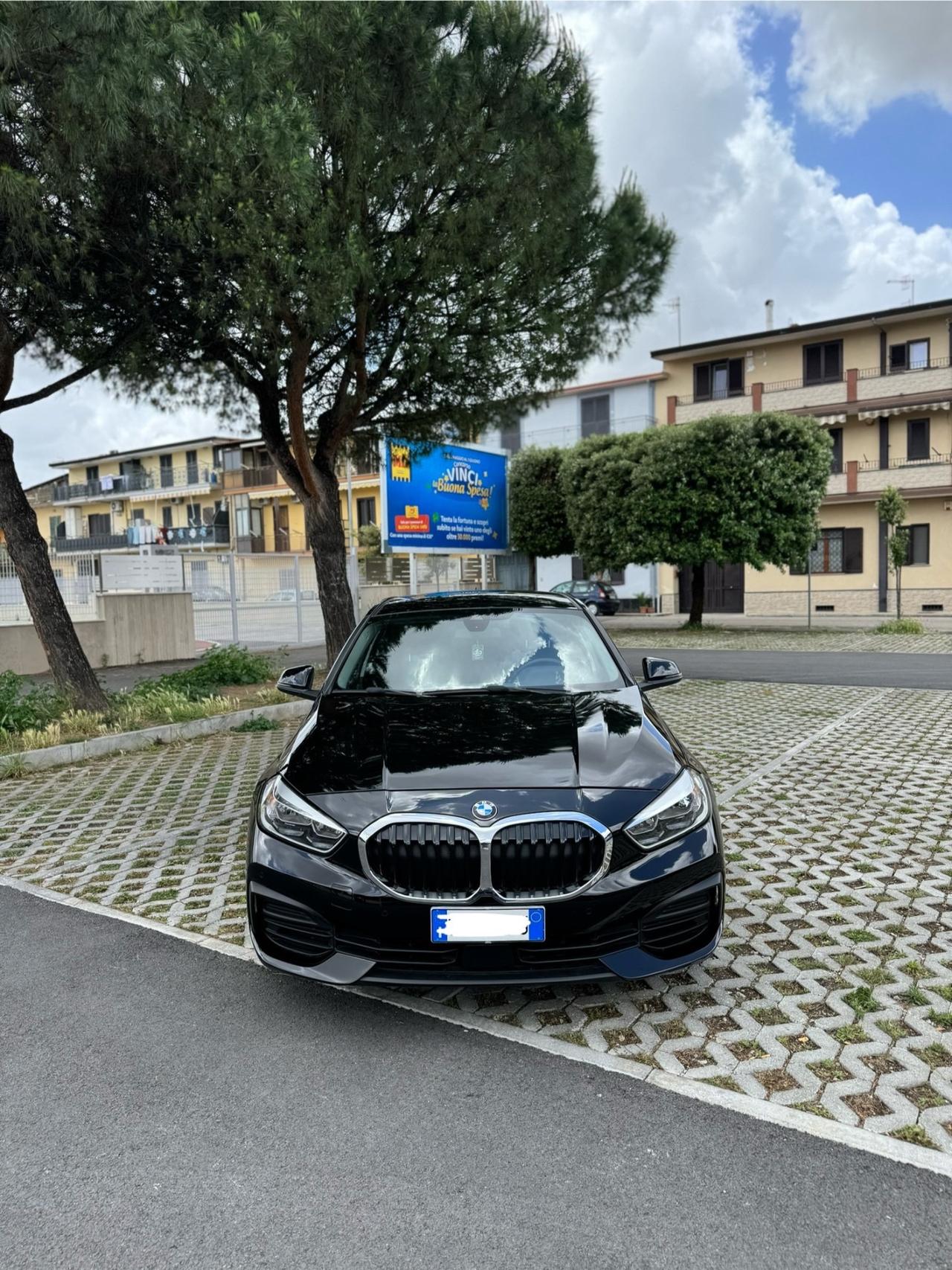 Bmw 116 116d 5p. Advantage