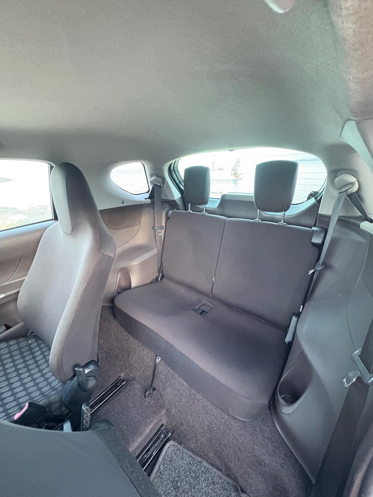 Toyota iQ unica proprietaria automatica