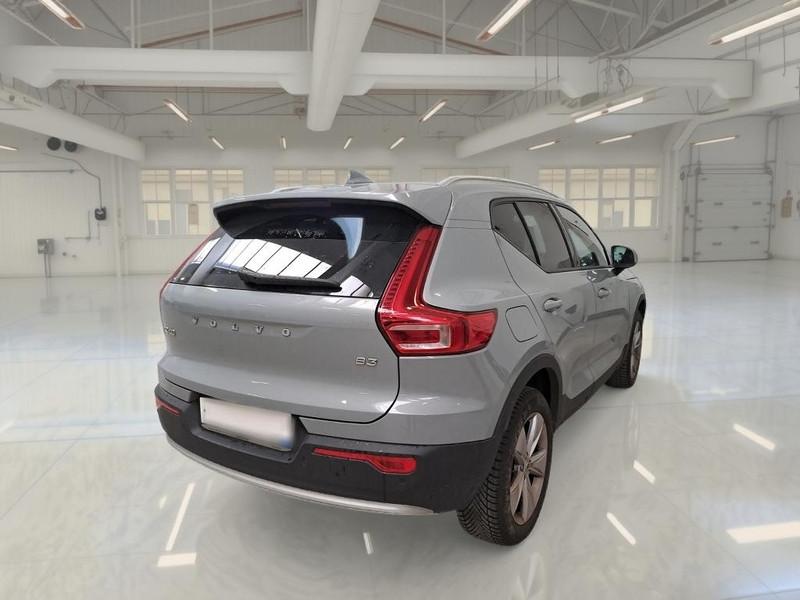 VOLVO XC40 B3 AUTOMATICO CORE SUV