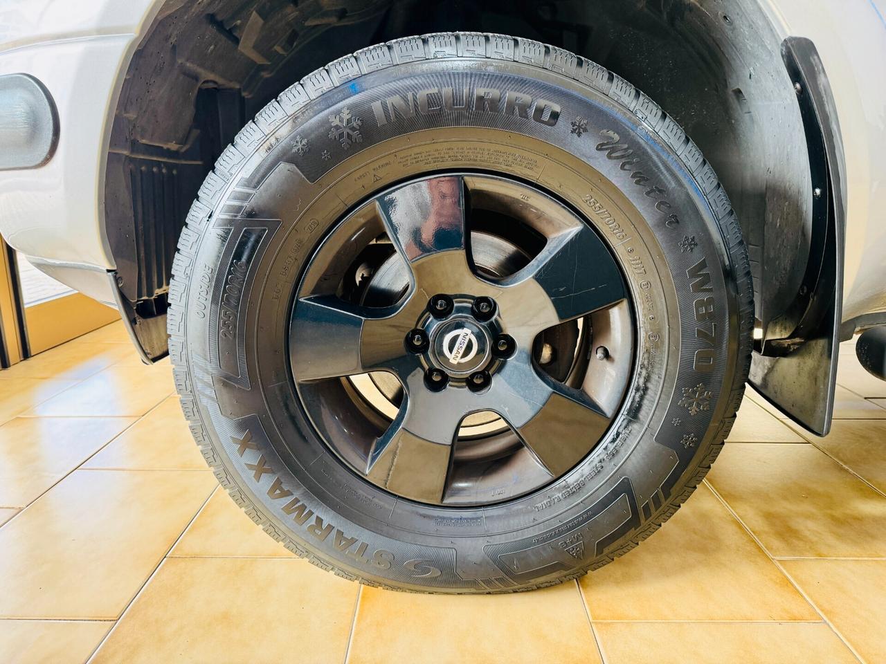 Nissan Navara 2.5 dCi 4 Porte Double Cab 174Cv Autom - Perfetto!!!