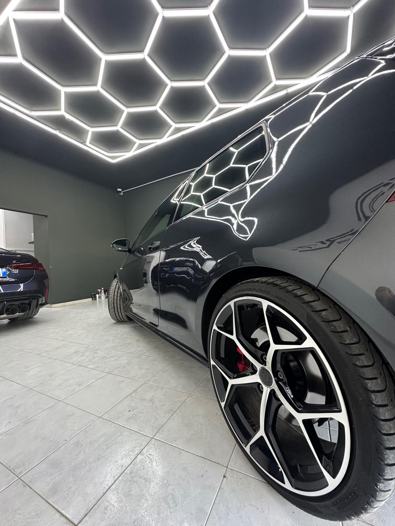 Volkswagen Golf GTI Performance 2.0 TSI 230 cv 3p