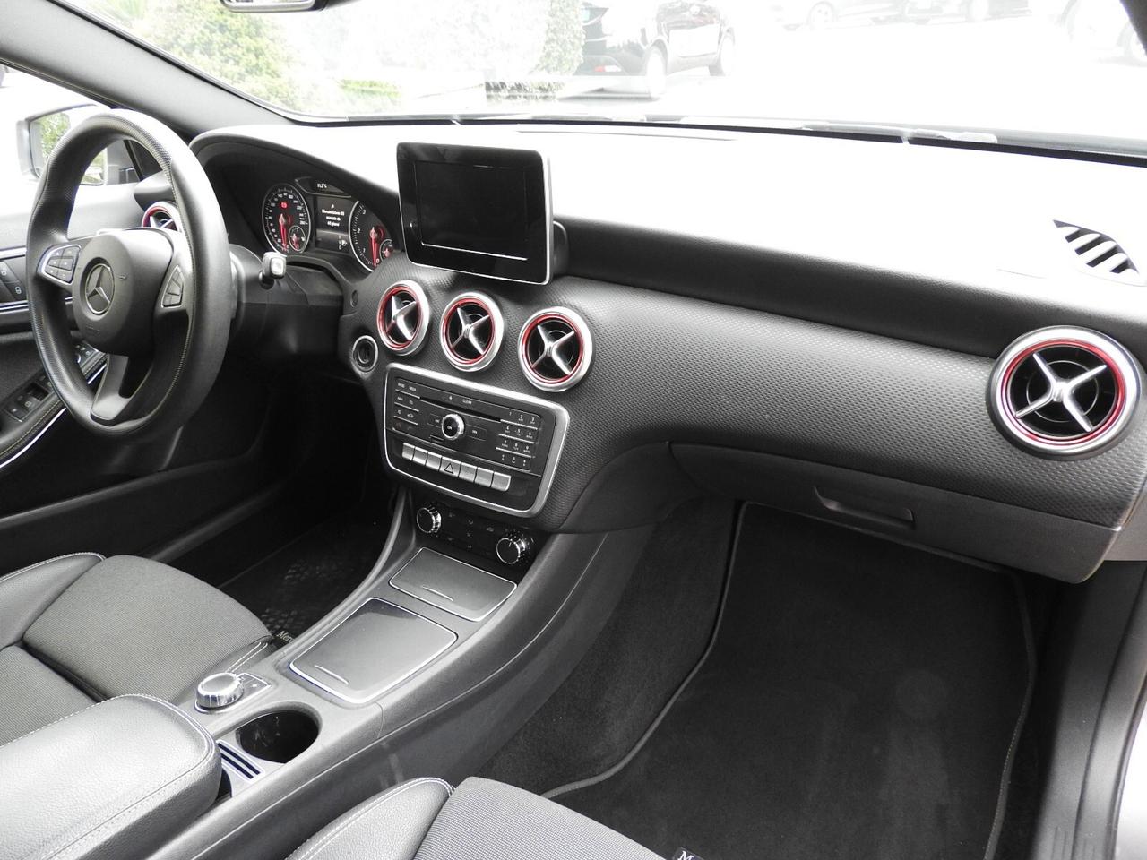 Mercedes-benz A 180 d Automatic Sport NAVI.