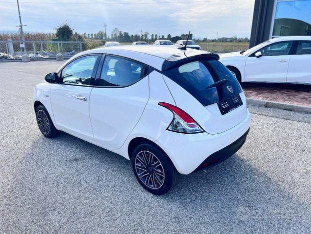 LANCIA Ypsilon 1.0 FireFly 5 porte S&S Hybrid Or