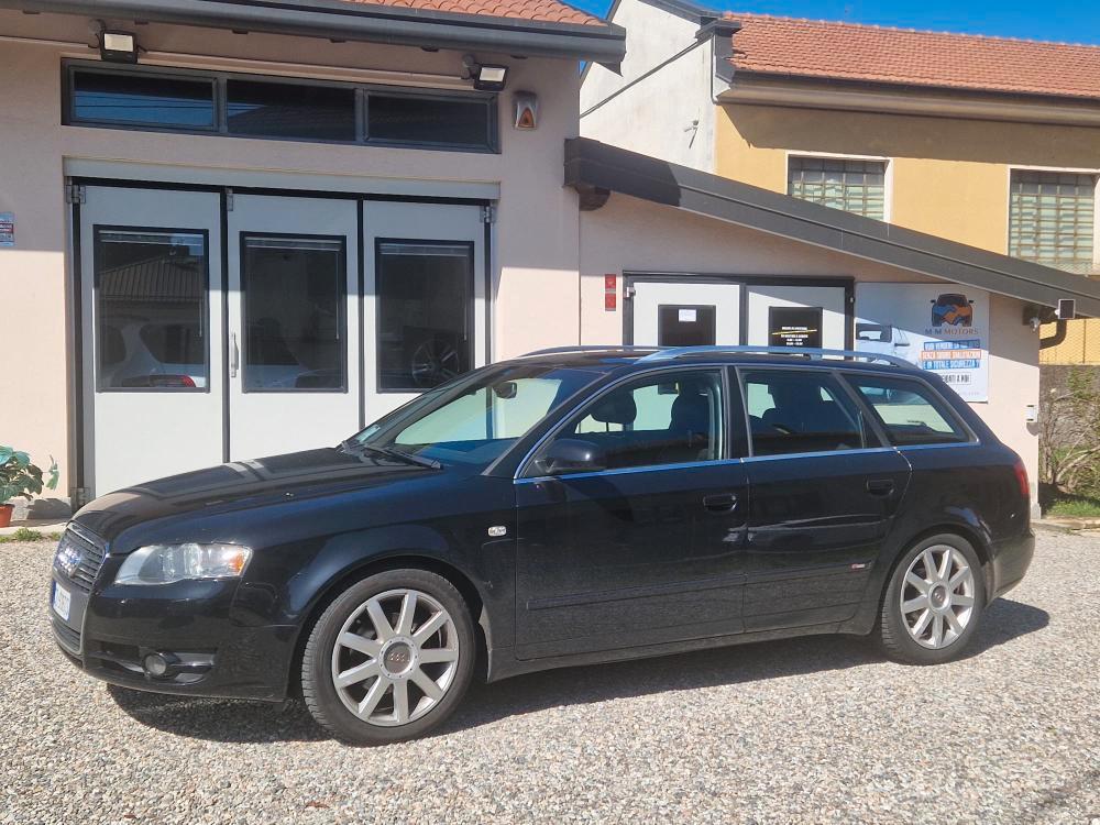 Audi A4 Avant 2.0 tdi Top