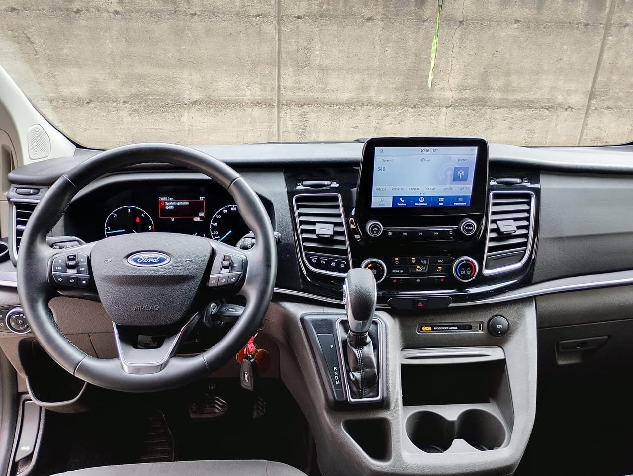 Ford Tourneo Custom 320 2.0 EcoBlue 170CV aut. Titanium