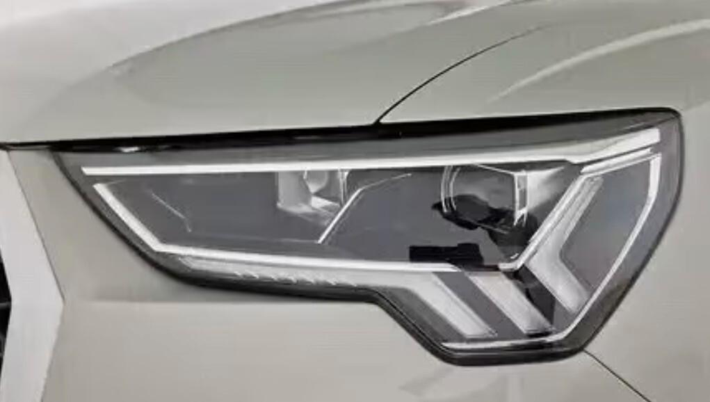 AUDI Q3 40 TDI S-TRONIC BUSINESS quattro 2021