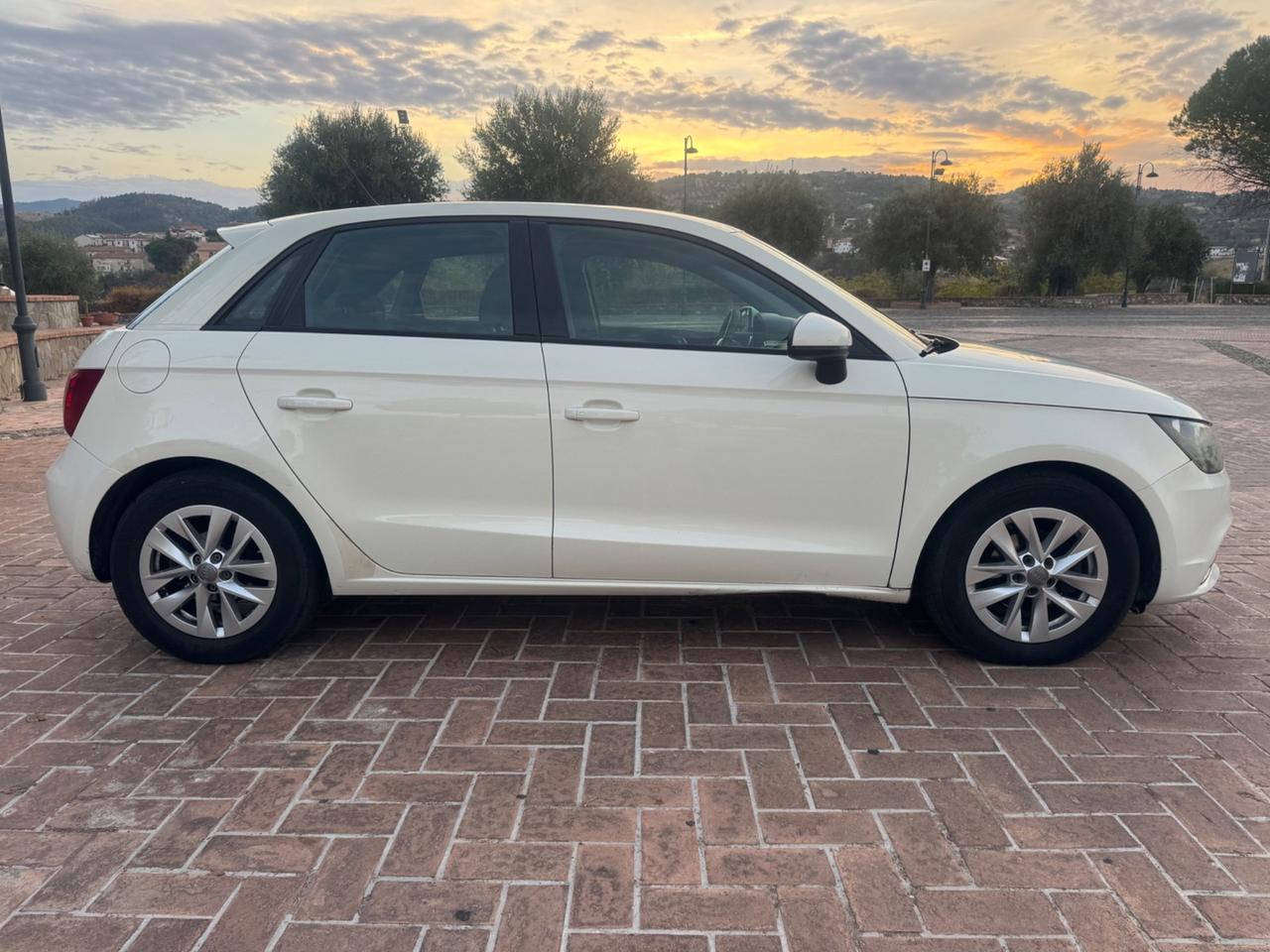 Audi A1 1.6 Diesel 90Cv 2013