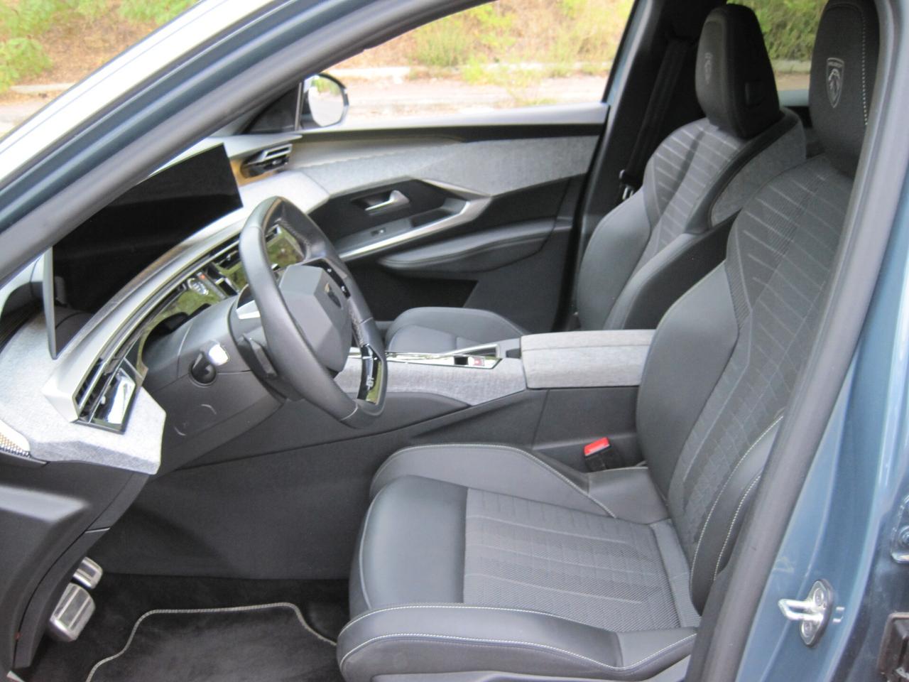 Peugeot 3008 Hybrid 145 e-DCS6 GT