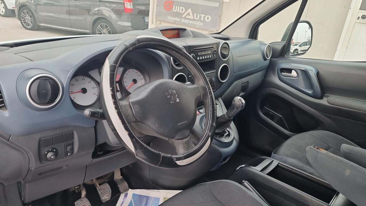 Peugeot Partner Tepee 1.6 HDi 92CV-68KW-IVA-DETRAIBILE