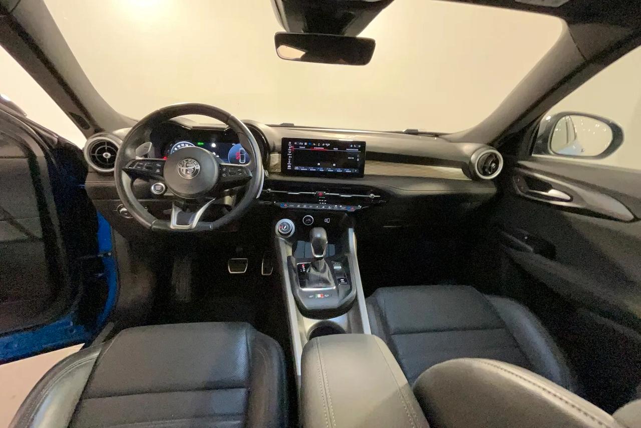 Alfa Romeo Tonale 1.6 diesel 130 CV TCT6 Veloce