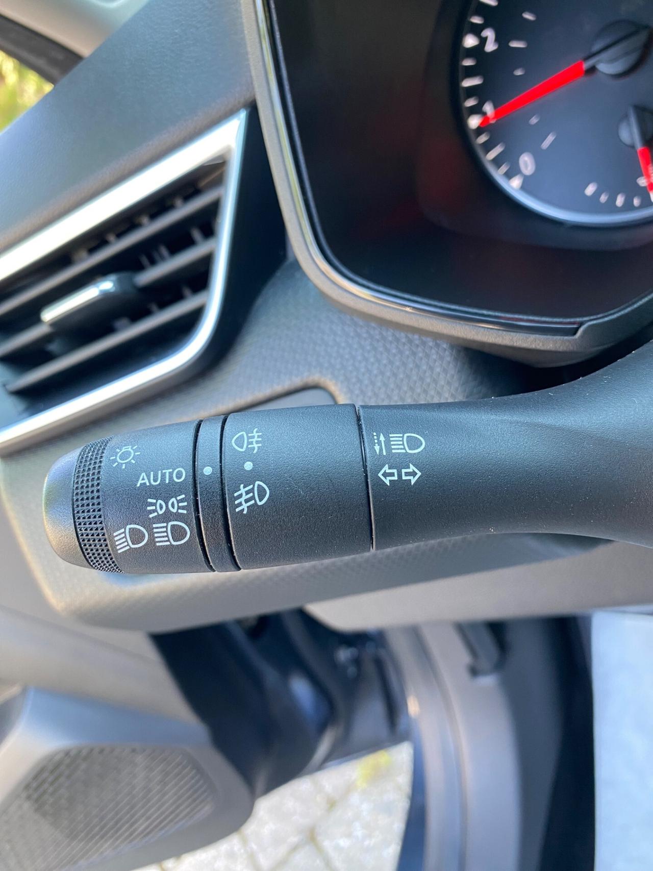 Renault Clio TCe 90 CV 5 porte Zen
