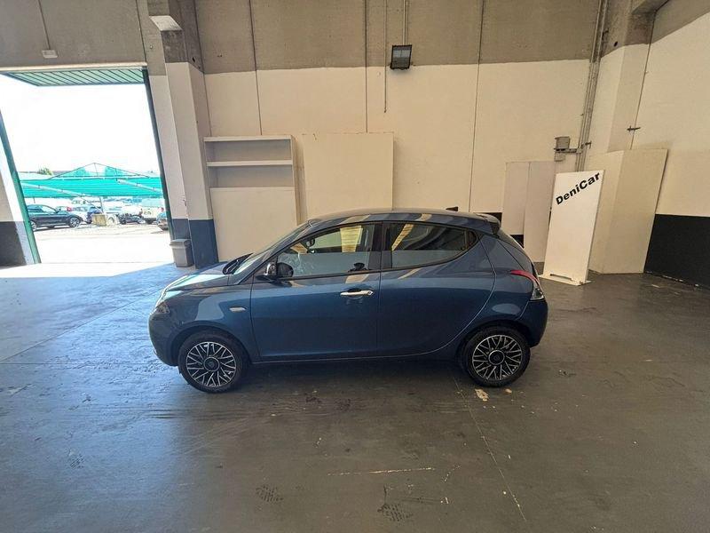 Lancia Ypsilon Ypsilon 1.0 FireFly 5 porte S&S Hybrid Platino