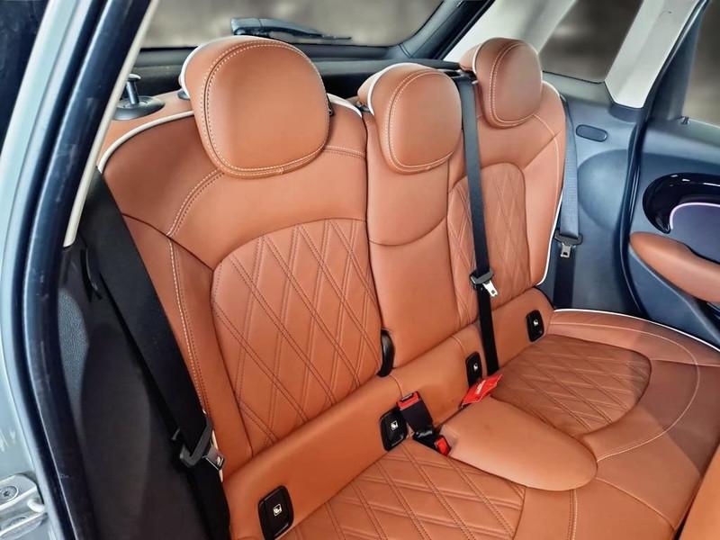 MINI COOPER S CLASSIC 5 PORTE BERLINA