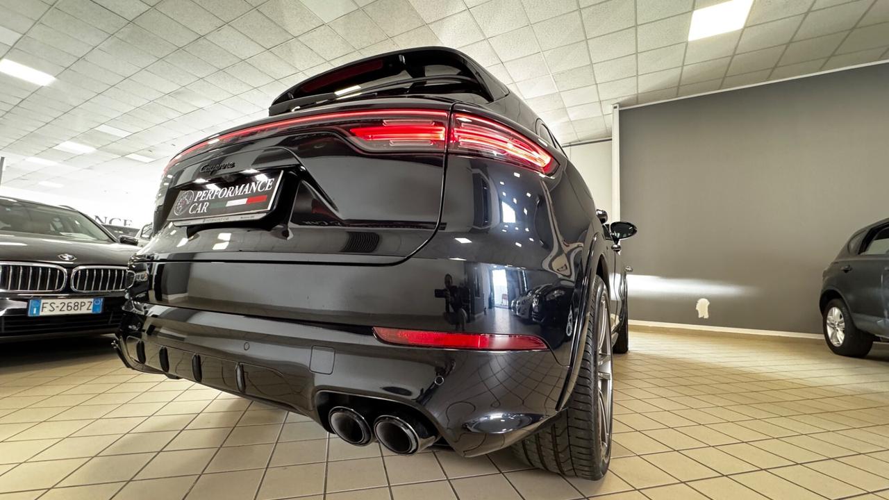 Porsche Cayenne 3.0 V6 Platinum Edition