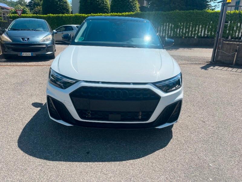 AUDI A1 2ª serie A1 SPB 30 TFSI S tronic Ident...