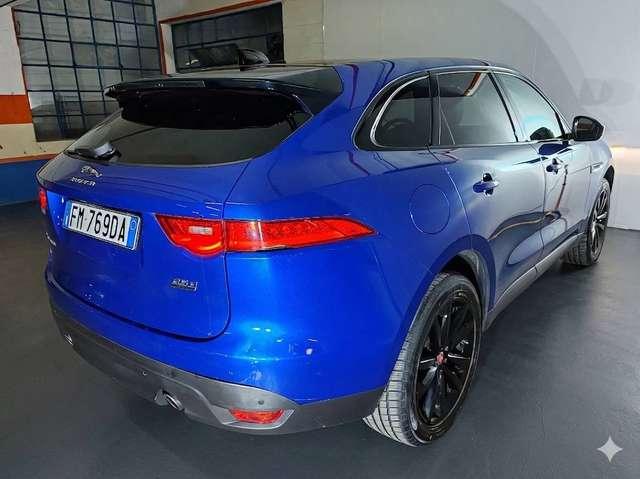 Jaguar F-Pace 2.0d Portfolio AWD 240cv Auto Navi + Camera
