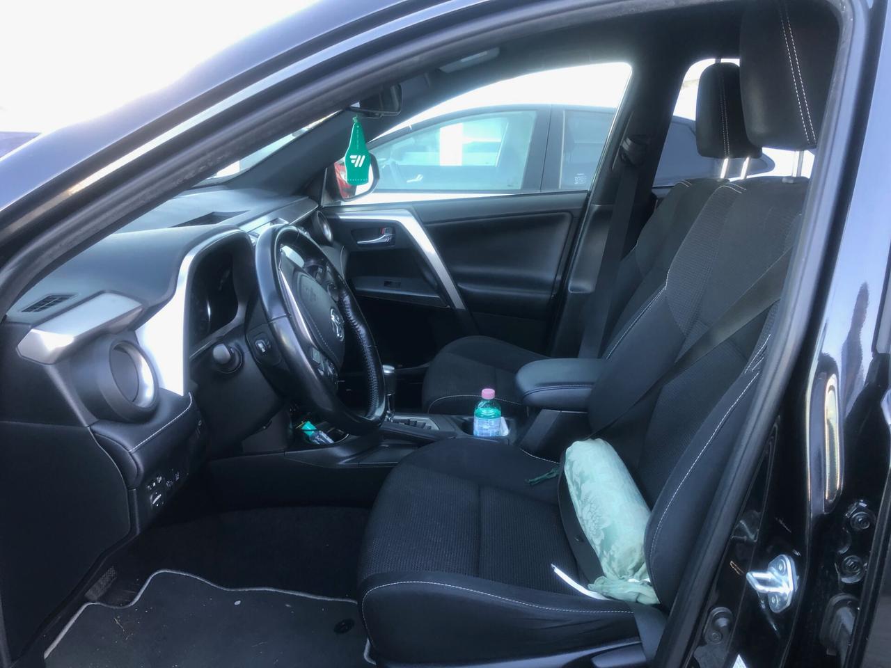 Toyota RAV 4 RAV4 2.5 Hybrid 2WD Lounge