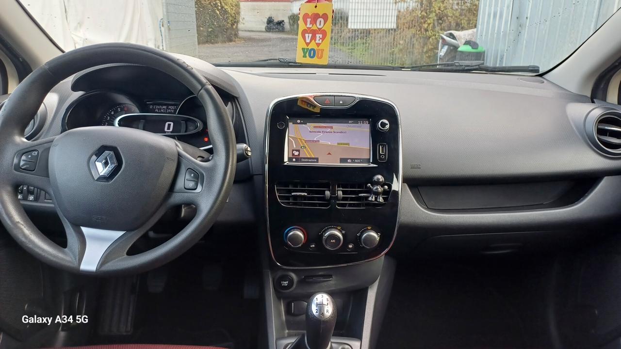 Renault Clio 1.2 75CV 5 porte Intens