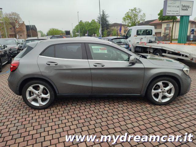 MERCEDES-BENZ GLA 220 d Automatic Executive