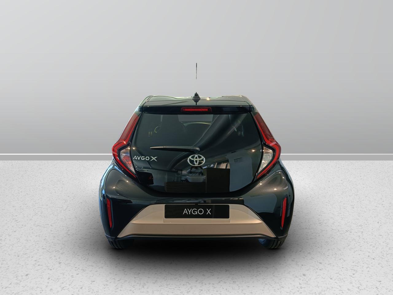 TOYOTA Aygo X 1.0B TREND MT - MY24