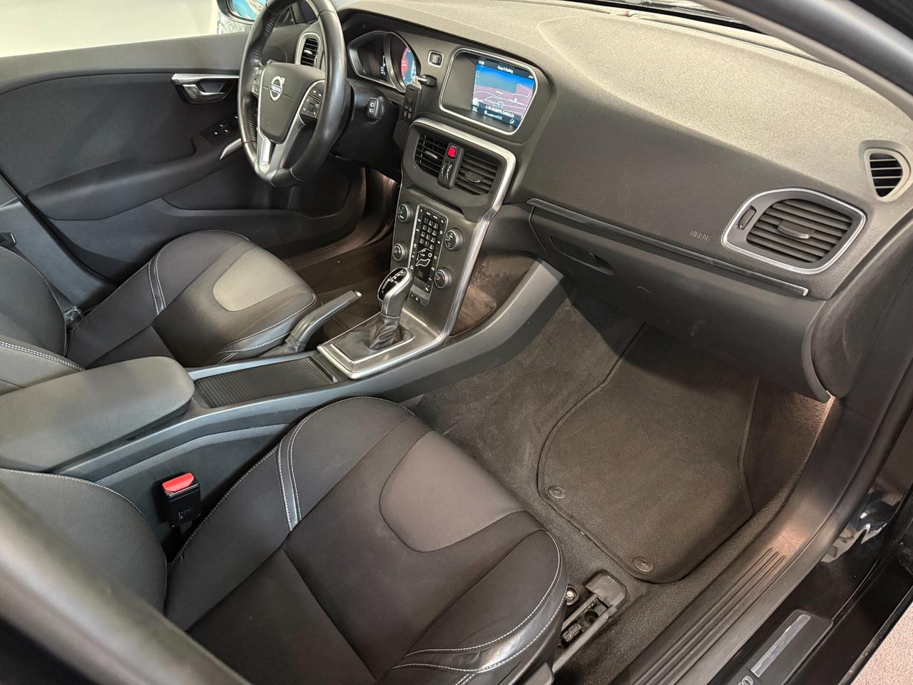 Volvo V40 D3 Geartronic Momentum