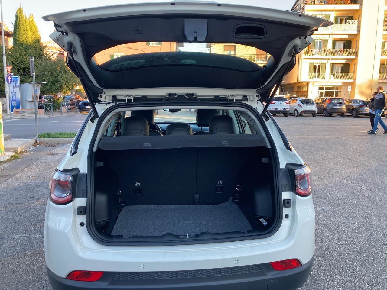 Jeep Compass 1.4 MultiAir Night #7686