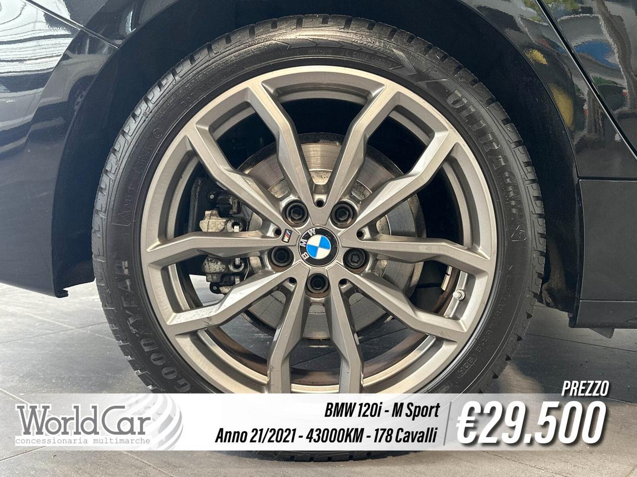 Bmw 120 120i 5p. Msport