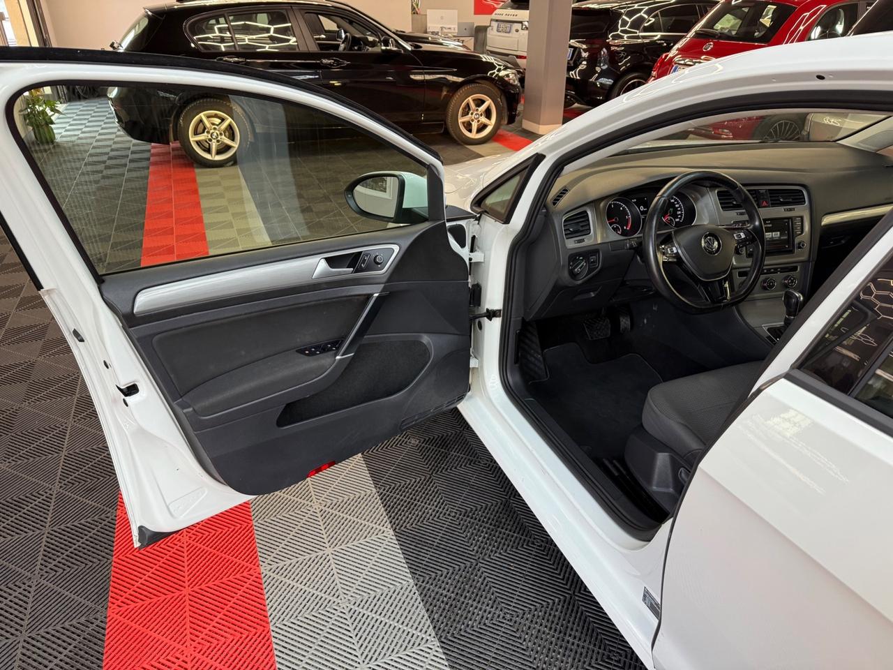 Volkswagen Golf 1.6 TDI DSG - FABIANOAUTO