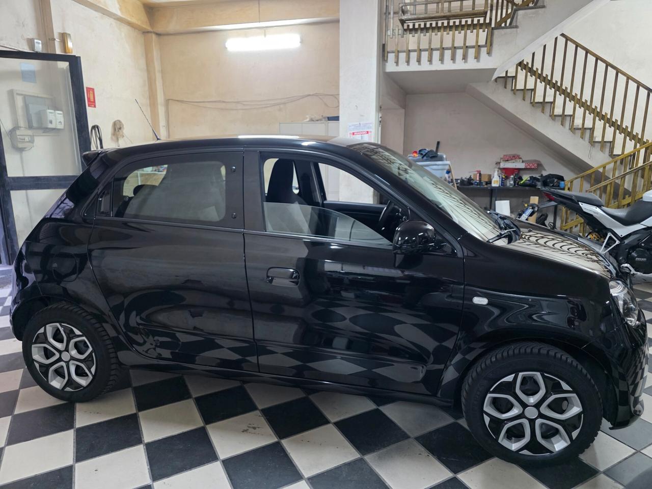 Renault Twingo 1.0 SCe Wave